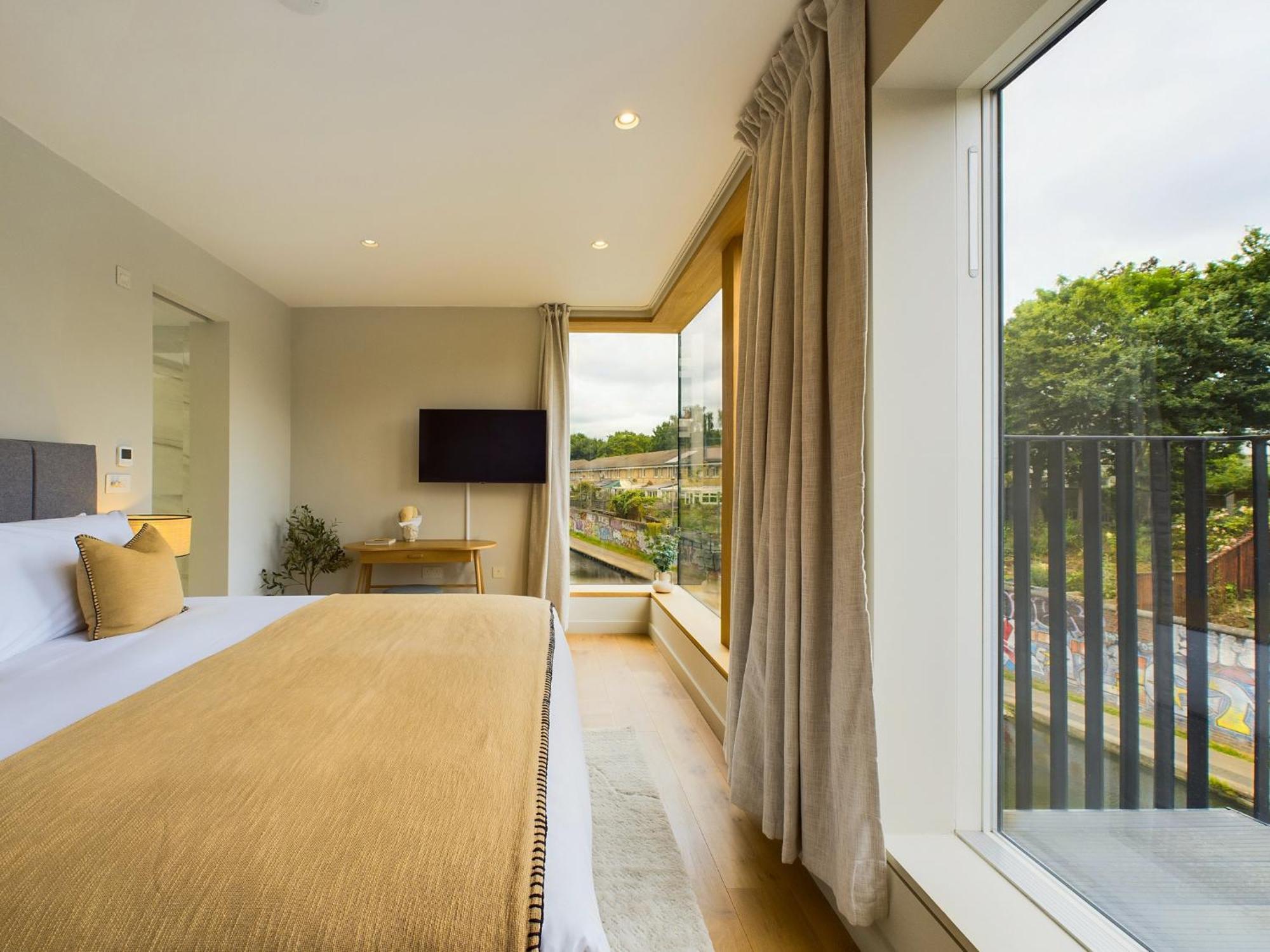 Be London - The St Pancras Residences Екстериор снимка