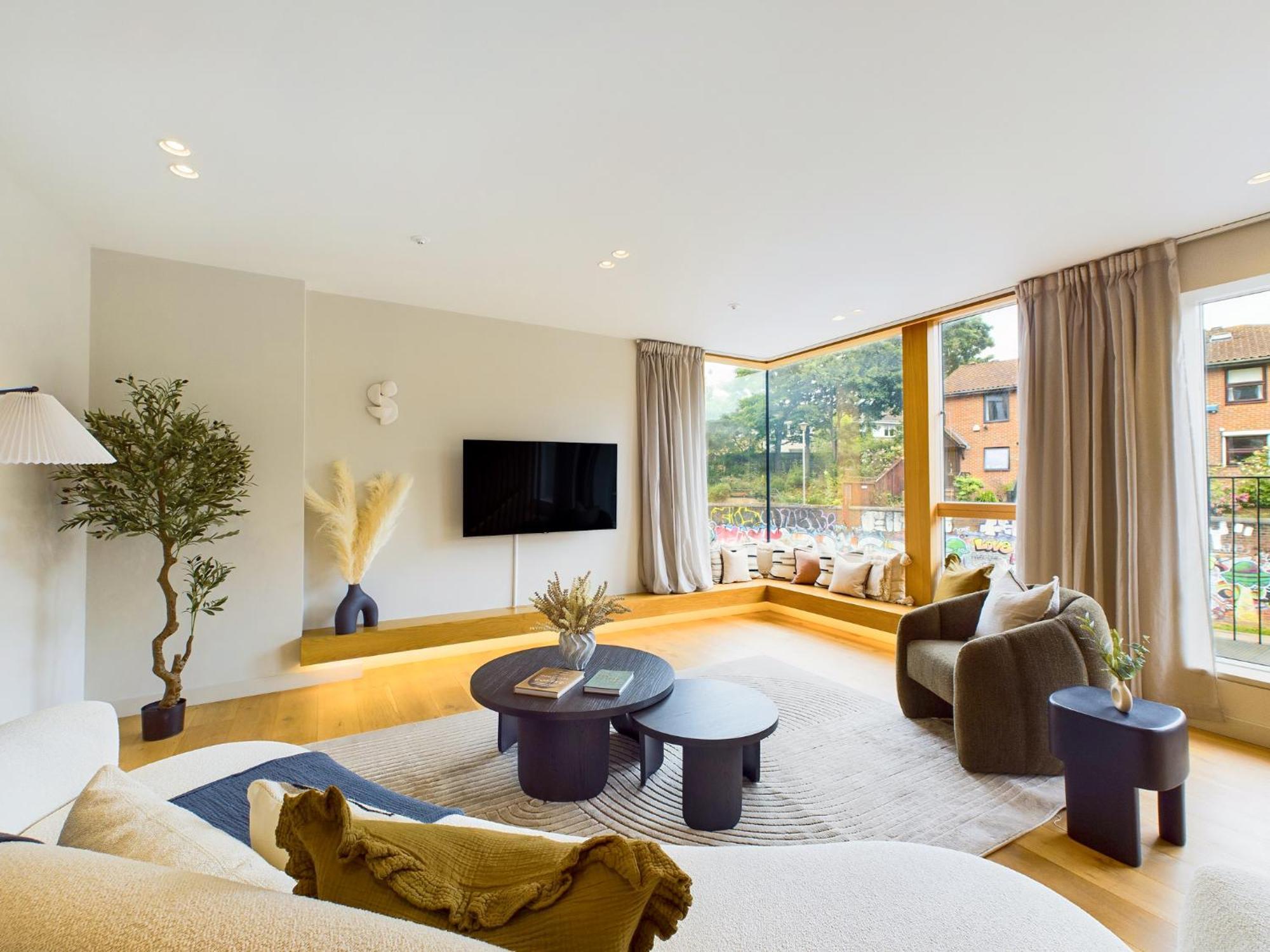 Be London - The St Pancras Residences Екстериор снимка